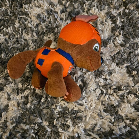 🧡 Paw Patrol Zuma Plush Toy - Nickelodeon EUC - Picture 3 of 4